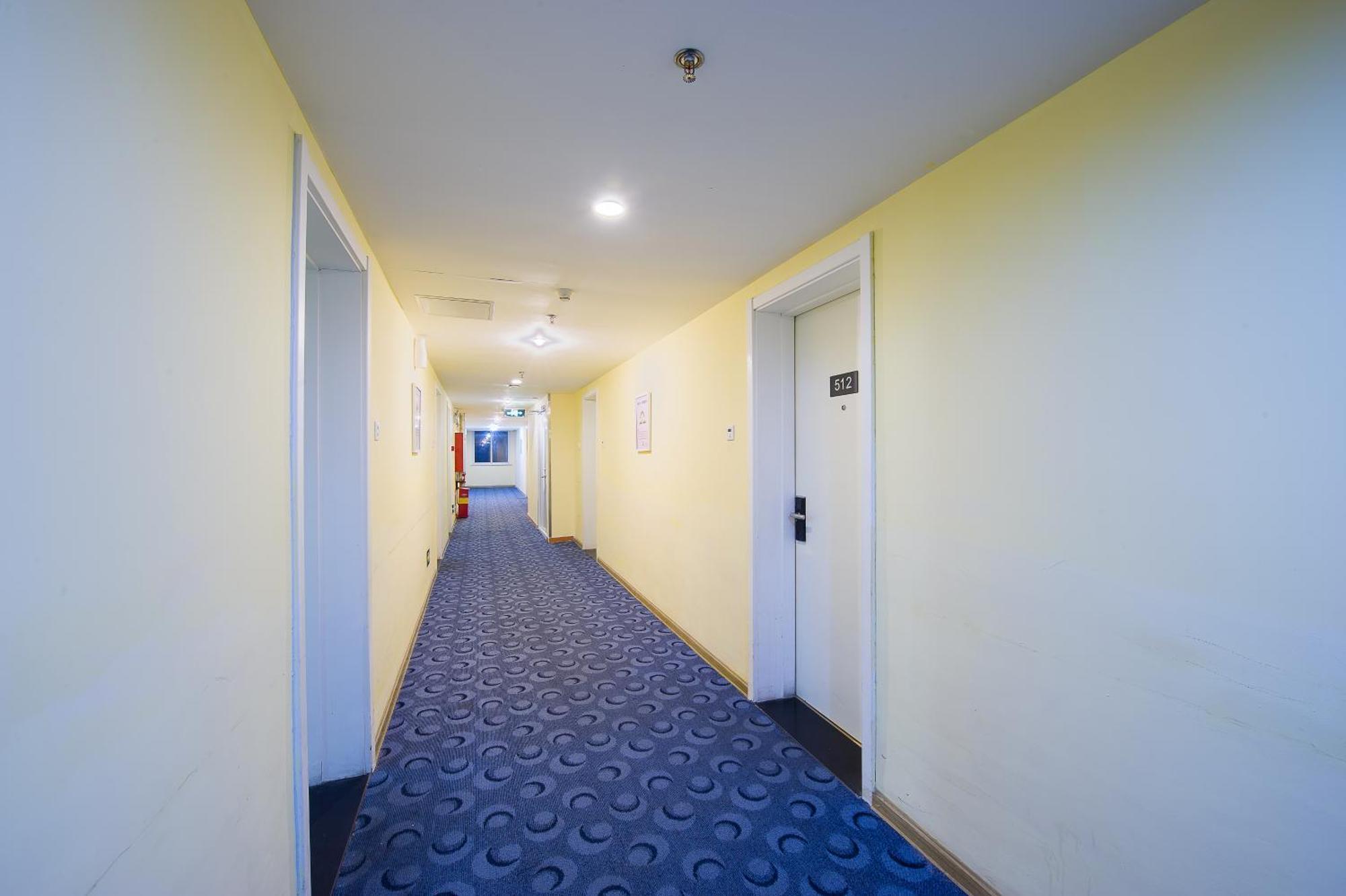 Iu Hotel Guangzhou Jingxi Nanfang Hospital Station Экстерьер фото