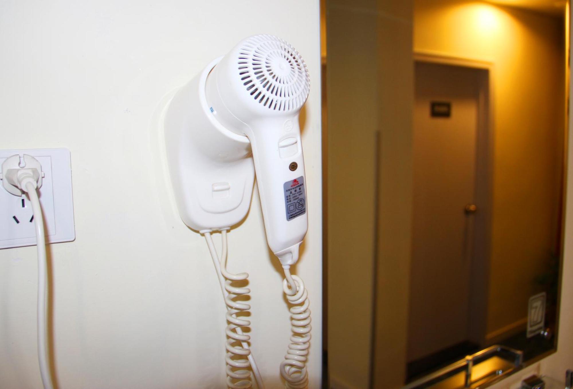 Iu Hotel Guangzhou Jingxi Nanfang Hospital Station Экстерьер фото